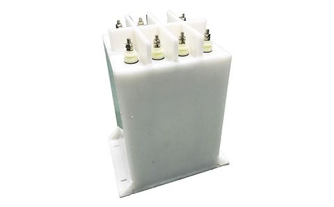 脈沖電容器和普通電容器有什么區別？